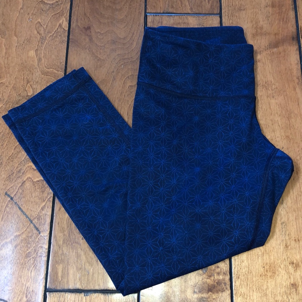 lululemon crops